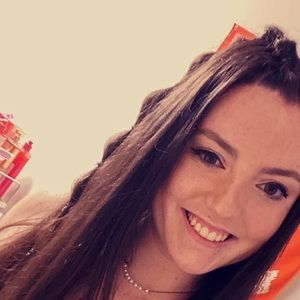 Meet your Posher, Aly